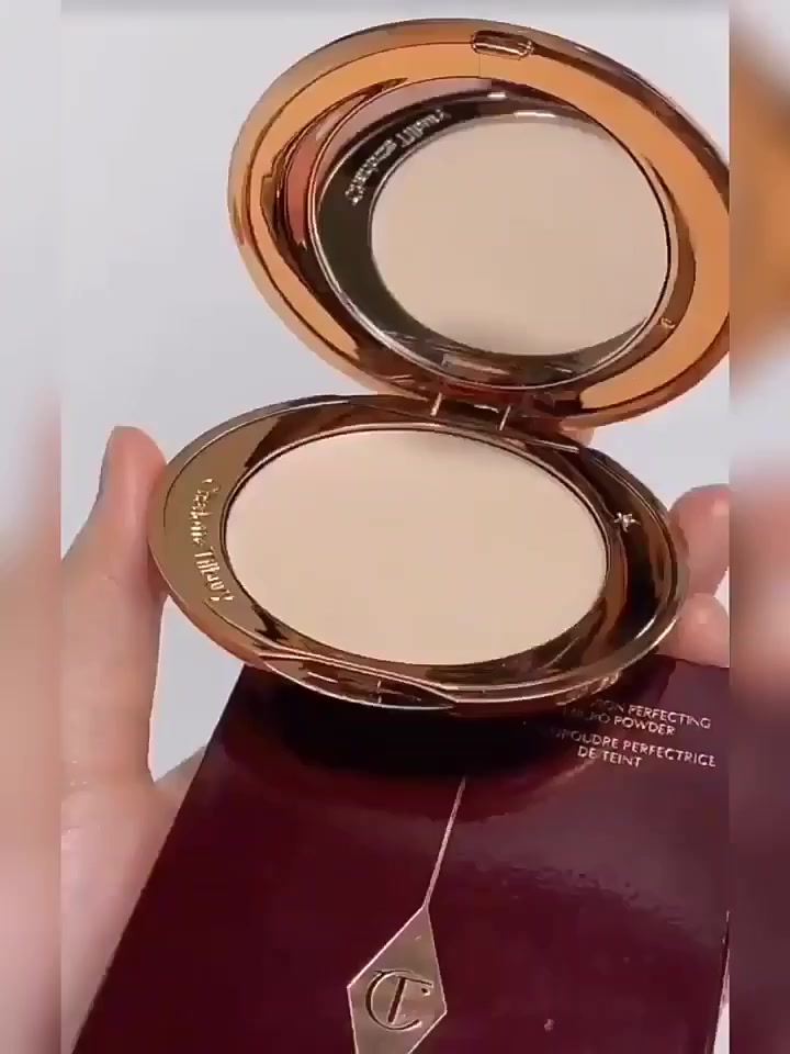charlotte-tilbury-air-brush-flawless-finish-micro-powder-8g-1-fair-2-medium