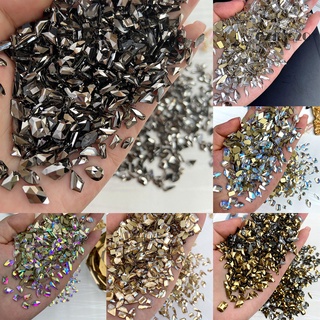 【AG】50Pcs/Bag Nail Art Rhinestone 3D Geometric Shaped Glitter Manicure Accessories
