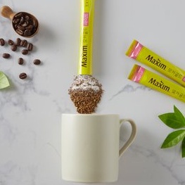 maxim-mocha-gold-light-coffee-20-ซอง-236-g-กาแฟมอคค่าสำเร็จรูปสูตรน้ำตาลน้อยลง-25-จากประเทศเกาหลี