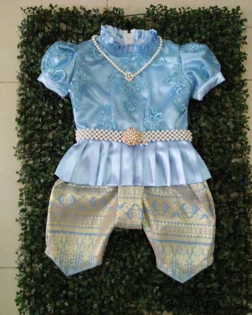 ชุดไทยเด็กหญิง-เสื้อแขนตุ๊กตาพร้อมโจงกระเบน
