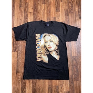 tshirtเสื้อยืดคอกลมฤดูร้อน2004 เสื้อยืดลําลอง แขนสั้น พิมพ์ลายกราฟฟิค Madonna Reinvention Tour สไตล์วินเทจSto4XL
