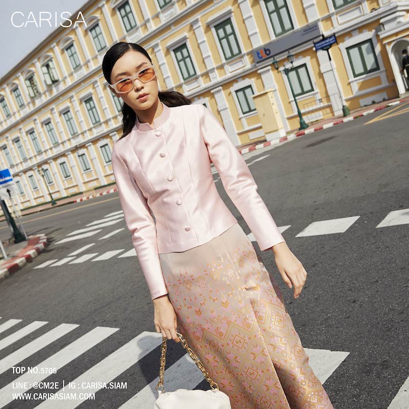 เสื้อไทยจิตรลดา Carisa ไหมแพรทิพย์ ซับคอตตอน สีครีมงาช้าง เรียบหรู ใส่สบาย