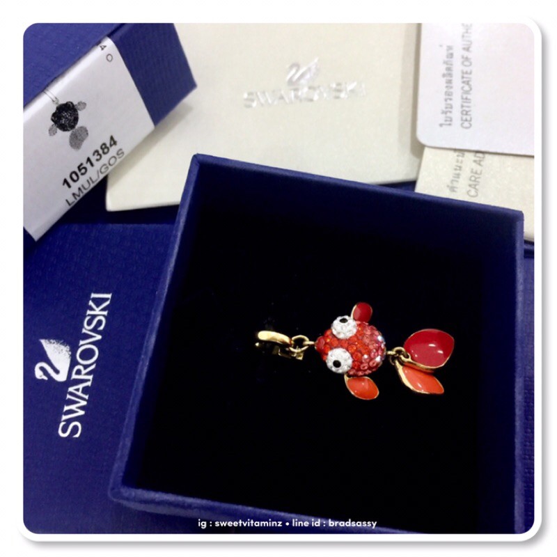 swarovski-red-fishy-charm-สินค้าใหม่-ของแท้-จาก-swarovski-คร้า