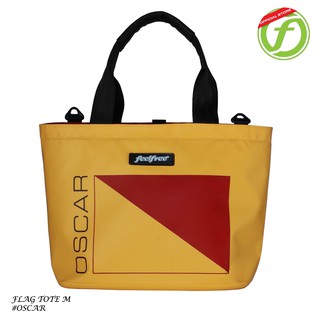 กระเป๋าสะพายข้างกันน้ำ พรีเมี่ยม FEELFREE FLAG TOTE M OSCAR