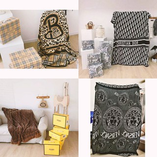 🚛💨พร้อมส่งอย่างไว !!! ผ้าห่มนาโน 5ฟุต ห่มสบายนุ่มลื่น ลายเเบรนด์พร้อมกล่องหรู