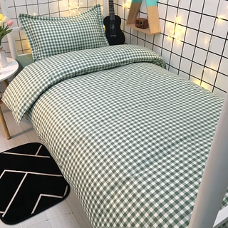 เตียงในหอพัก. ตารางเล็ก ๆ สีเขียว 3.5 ฟุต. สูทแบบสามชิ้น