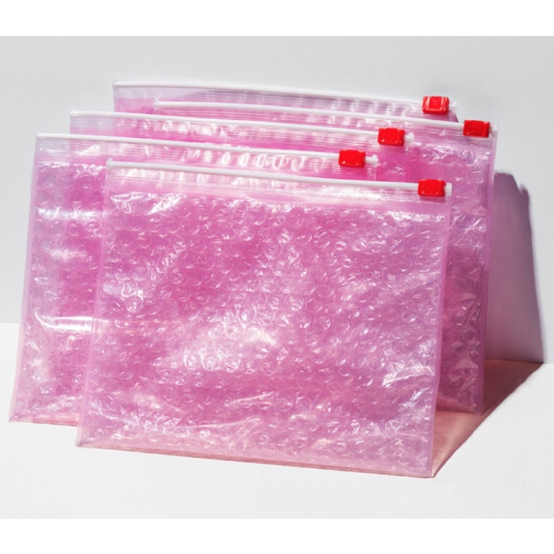 Glossier pink pouch pink bubble wrap กระเป๋าซิปล็อค Shopee Thailand