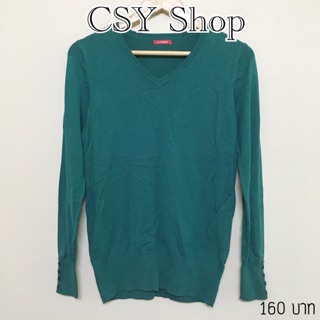 พร้อมส่ง!!!  เสื้อแขนยาวไหมพรมคอวีสีเขียว  size L มีตำหนิ