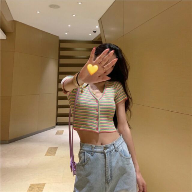 รุ้งเล็ก-rainbow-crop-top