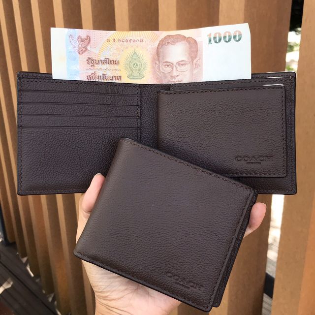 สด-ผ่อน-กระเป๋าสตางค์ผู้ชาย-แบบมีไส้-สี-mahogany-แบบเรียบ-f74991-compact-id-wallet-in-sport-calf-leathercoach-mahogan