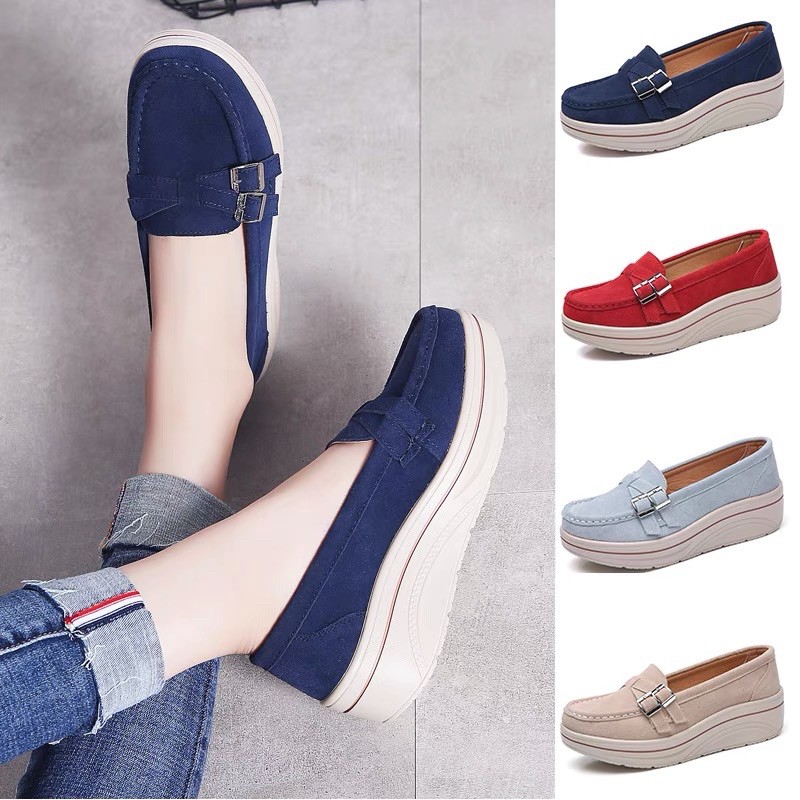 รองเท้า-loafer-หนังแท้-เหมาะสำหรับใส่เที่ยว-ใส่ทำงาน-แบบคลาสสิค-ใส่ได้ตลอดกาล