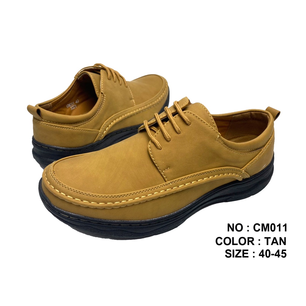 ภาพหน้าปกสินค้าCSB รองเท้าลำลอง CM011 รองเท้าหนังดำ รองเท้าแบบสวม รองเท้าทำงาน รองเท้าใส่สบาย จากร้าน csb_officialshop บน Shopee