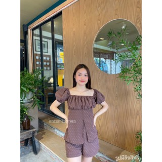 เซตเสื้อแขนตุ๊กตาผ่าด้านหน้า ใส่คู่กับกางเกงขาสั้น