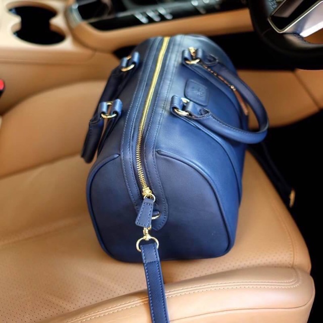 keep-leather-pillow-bag-ของแท้-ราคาถูก