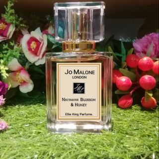 ภาพหน้าปกสินค้าน้ำหอมแท้กลิ่น Jo Malone Nectarine Blossom & Honey หอมรับอรุณใหม่ ด้วยความหอมอย่างมีเอกลักษณ์ กลิ่น Unisex ที่เกี่ยวข้อง