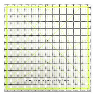 ไม้บรรทัดงานควิลท์และงานต่อผ้า DIY Quilt & Patchwork Ruler หลักนิ้ว เส้นเขียวนีออน ขนาด 12.5 x 12.5 นิ้ว (รหัสRuler0003)