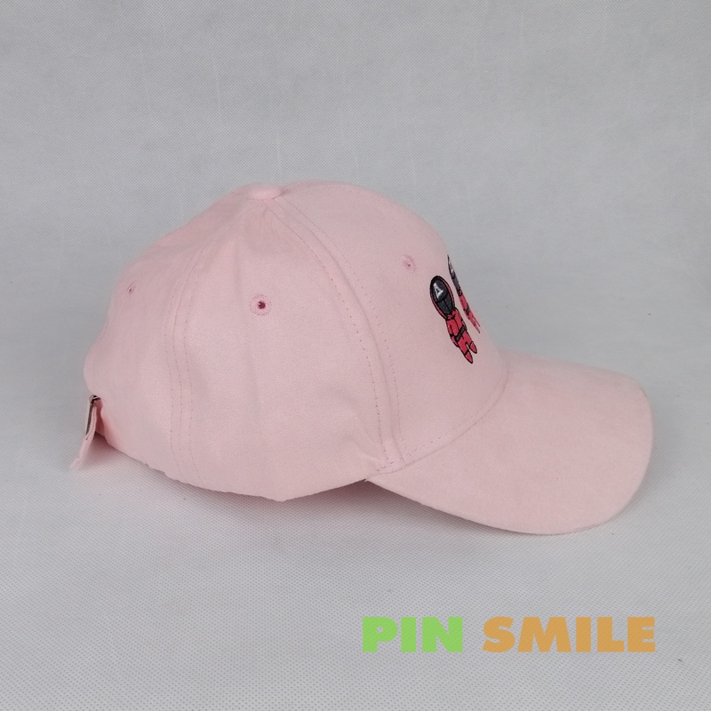 หมวกพาสเทล-สีชมพู-pink-flamingo-ปักลายการ์ตูน-squid-game-หมวกแก๊ป-pastel-cap