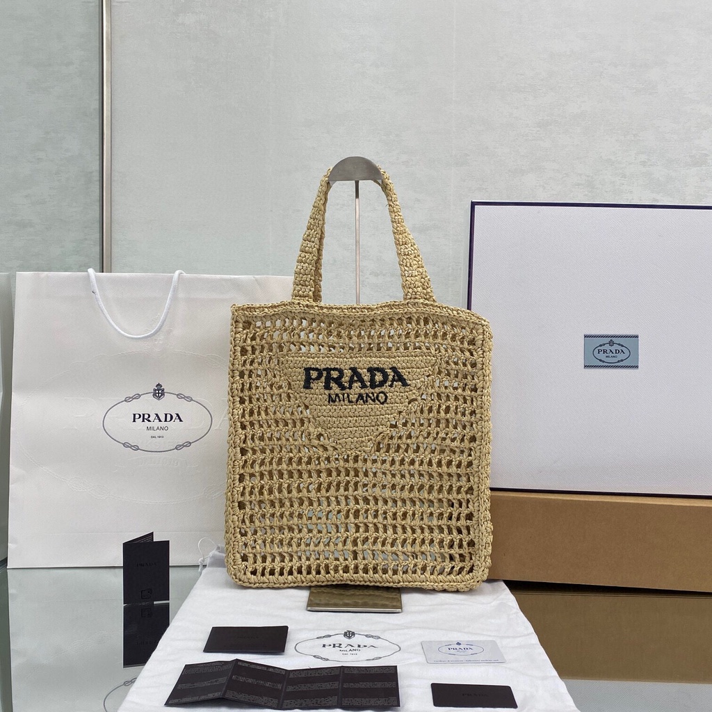 พรี-ราคา6500-prada-tote-กระเป๋าหิ้ว-strawbag