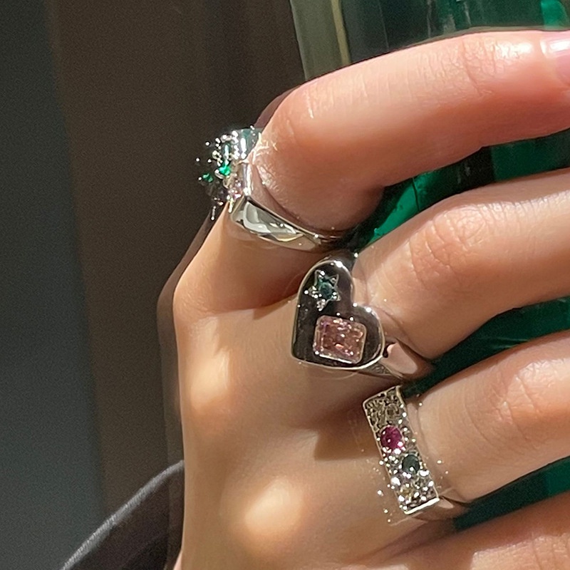 ภาพหน้าปกสินค้าแหวนเปิด รูปดาว หัวใจ สไตล์เกาหลี เรโทร เครื่องประดับ สําหรับผู้หญิง ให้เป็นของขวัญ แฟนสาว 3 ชิ้น ต่อชุด