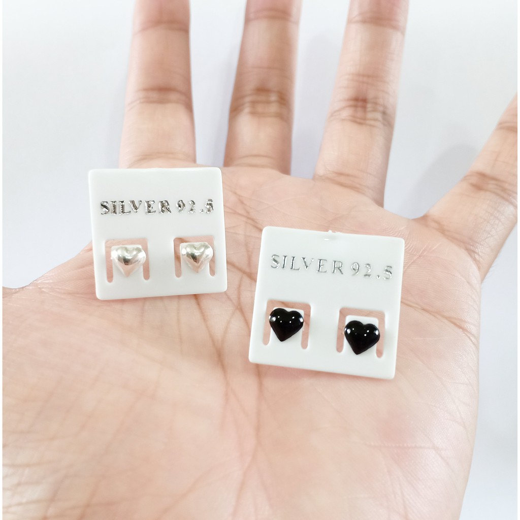 ภาพหน้าปกสินค้าต่างหูเงินแท้ heart earrings ( 92.5% ) ( เงินแท้ ) ( หัวใจ )