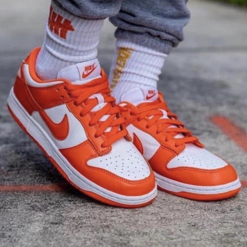 nike-dunk-low-orange-blaze-รุ่นใหม่-สินค้าพร้อมกล่อง-มีบริการเก็บเงินปลายทาง