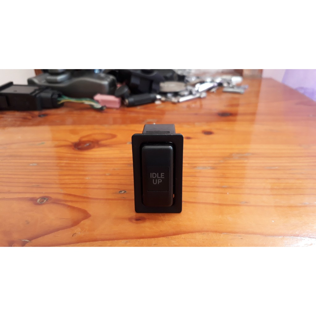 สวิทช์ IDLE UP ของรถ TOYOTA แท้ | Shopee Thailand