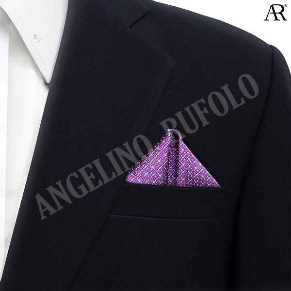 angelino-rufolo-pocket-square-ผ้าเช็ดหน้าสูท-ผ้าไหมทออิตาลี่คุณภาพเยี่ยม-ดีไซน์-line-สีม่วง-สีน้ำเงิน