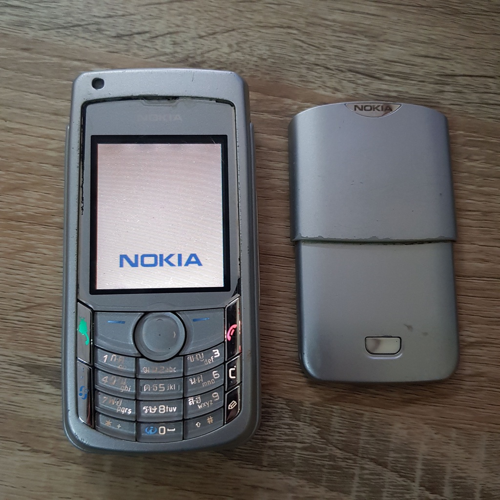 nokia-6681-อะไหล-ตั้งโชว์