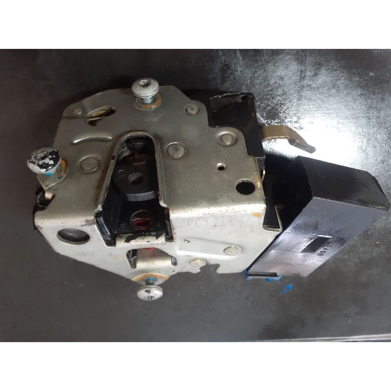 เซ็นทรัลล็อค-actuator-พร้อมกลอนประตู-door-lock-bmw-e36