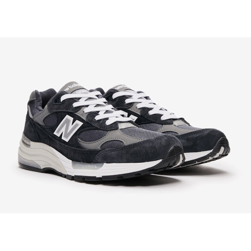 new-balance-992-made-in-usa-navy-grey-m992gg