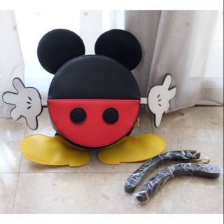 🐭ลด 110฿ พิมพ์ AIIBO223 🐭กระเป๋าสะพายไหล่ Mickey มิกกี้ Disney