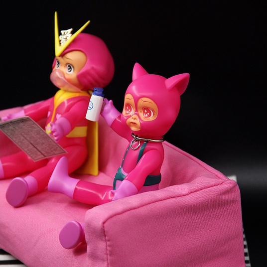พร้อมส่ง-poor-hostel-super-little-love-amp-meow-meow-cat-woman-pink