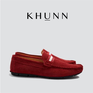 สินค้า KHUNN (คุณณ์) รองเท้าหนังกลับแท้ 100% รุ่นRobinhood สี Burgendy Red