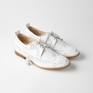 Favorite Shoes White Oxford shoe
