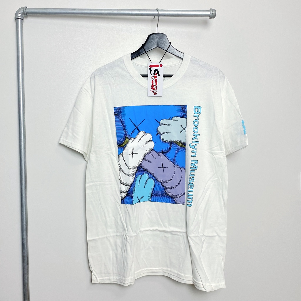เสื้อยืด KAWS X Brooklyn Museum T-shirt | Shopee Thailand