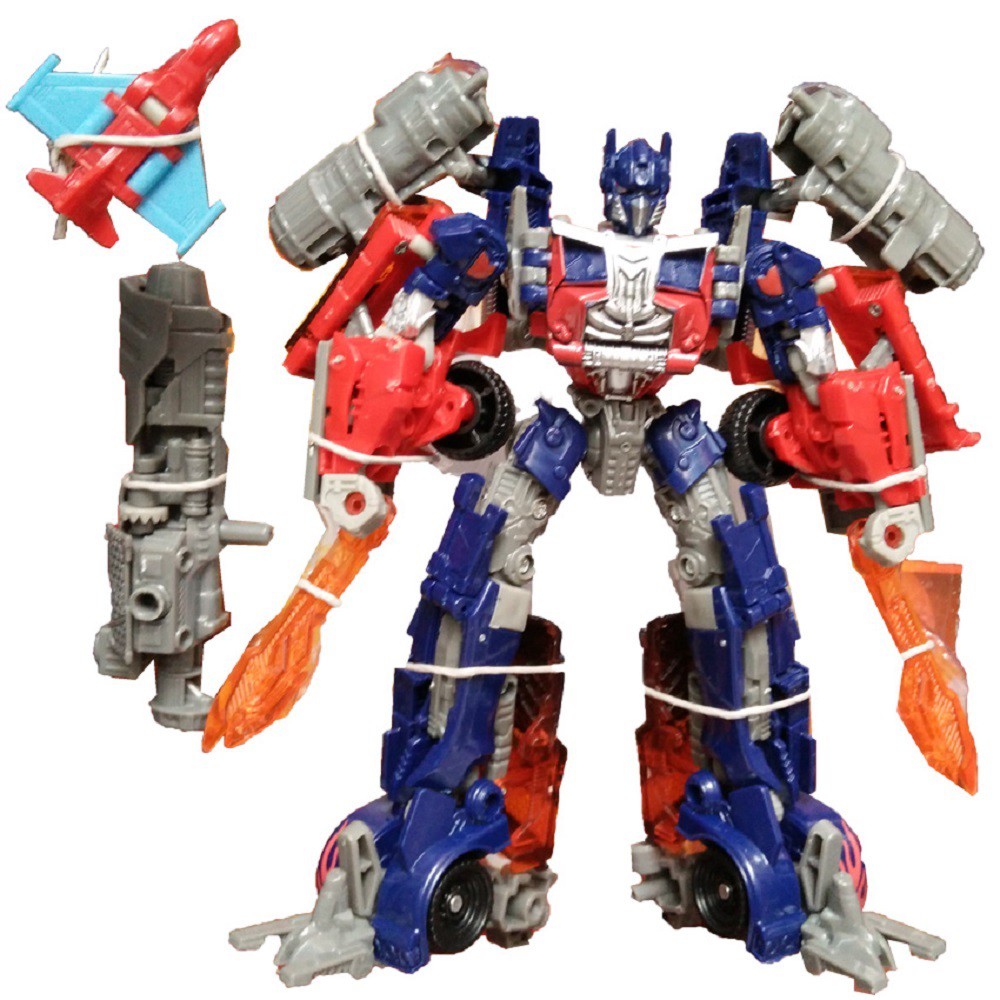 หุ่นยนต์แปลงร่าง-เป็นรถ-ทรานฟอเมอร์-ออฟติมัส-optimus-รถแปลงร่างเป็นหุ่นยนต์-เหมาะสำหรับเด็ก-เสริมพัฒนาการและของเล่นสะสม