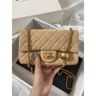 New chanel mini8