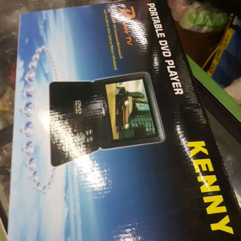 ภาพหน้าปกสินค้าKennyเครื่องเล่น DVD พกพา จอขนาด 9 นิ้ว รุ่น PD-901 จากร้าน kasame บน Shopee