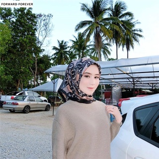 ภาพขนาดย่อของภาพหน้าปกสินค้า90cm printed shawl Muslim headscarf M90167 จากร้าน zhengdashun.th บน Shopee