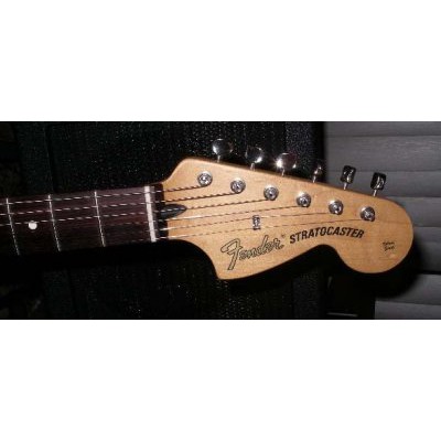 โลโก้หัวกีตาร์-fender-stratocaster-deluxe-series