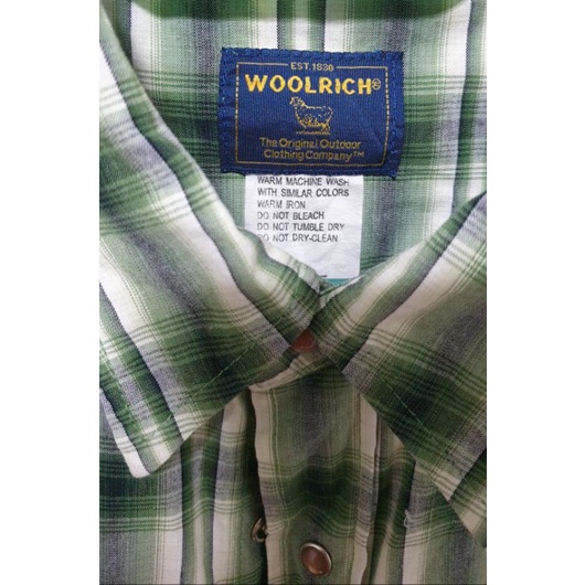 เสื้อเชิ้ตมือสอง-woolrich-แท้-size-m-ผ้า-cotton-กระดุมมุก-สวย-ใส่ลำลอง-สภาพยังใหม่