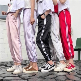 Satin Jogger Pant กางเกงวอร์มผ้าซาตินหนา ใส่สบาย จะใส่เที่ยวหรือใส่ออกกำลังกายก็ได้หมด