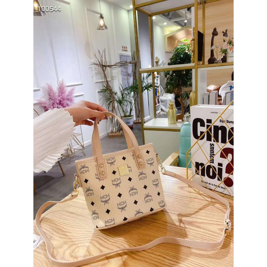 รูปภาพของmiss bag fashion กระเป๋าสพายข้างแฟชั่นมาใหม่ รุ่น mc62ลองเช็คราคา