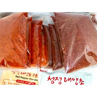 ภาพขนาดย่อของภาพหน้าปกสินค้าพริกป่นเกาหลี  พริกทำกิมจิ/ทำอาหารได้ทุกชนิด ถุงซิปล็อค จากร้าน seoulzeed บน Shopee