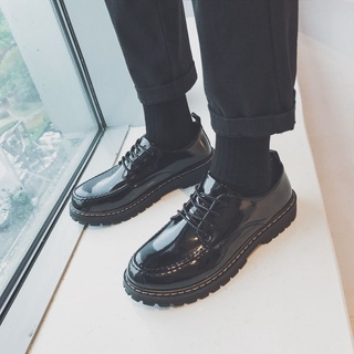สินค้า YYW250 ผู้ชายรองเท้าหนังขนาดเล็กสีดำเวอร์ชั่นเกาหลีหนังสดใสรอบนิ้วเท้านักเรียนลูกไม้ขึ้นเยาวชนลำลองผู้ชาย Shoes