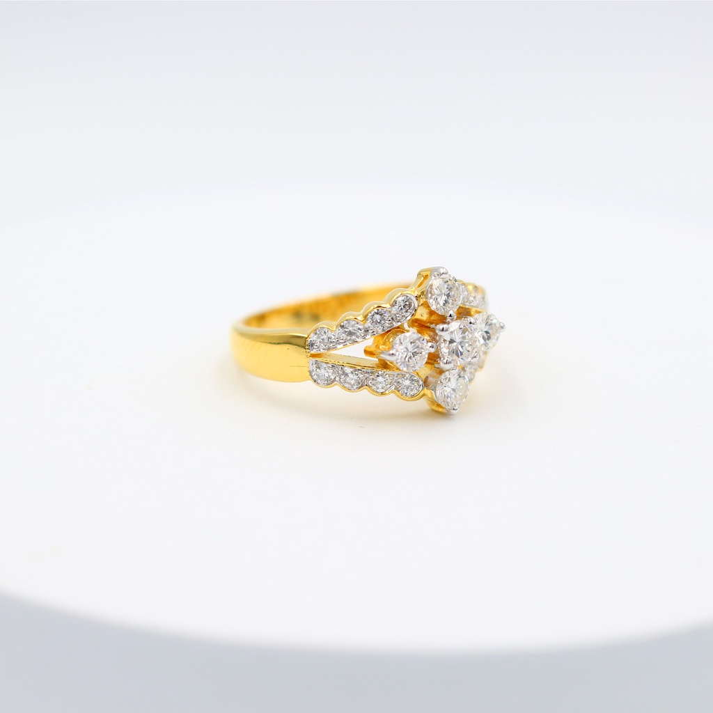 แหวนทองแท้-หลุดจำนำ-size-54-แหวนเพชรแท้เกสร-ทองคำแท้-18k
