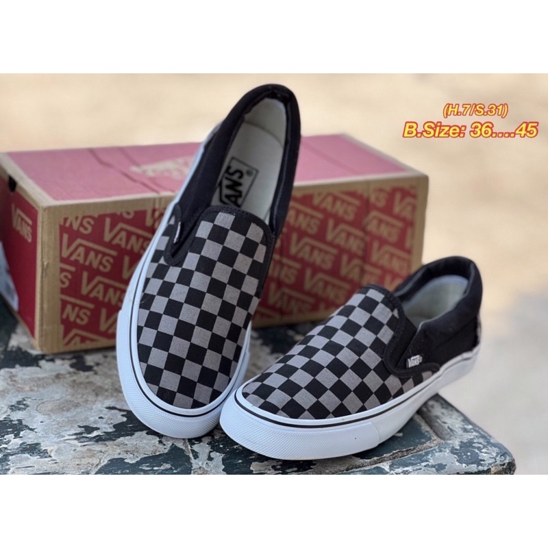 ภาพสินค้าVans slip on(ตารางเทาดำ/ยางยืดดำ)sz.36-45 จากร้าน marinok บน Shopee ภาพที่ 1