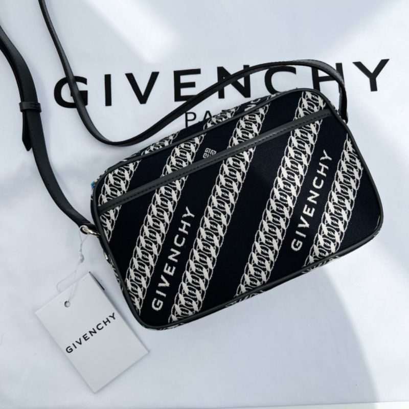 new-givenchy-crossbody