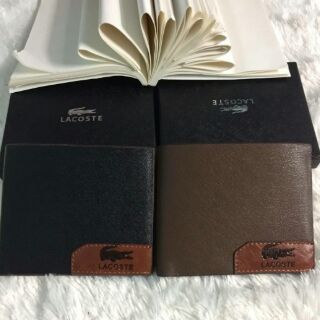 🎀Lacoste Mens  Small Wallet🎀  กระเป๋าสตางค์แบบพับ2ตอนสำหรับผู้ชาย วัสดุหนังขึ้นรูปเงา สีดำ