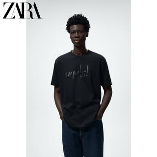 Zara เสื้อยืดคอกลม แขนสั้น ผ้าฝ้าย พิมพ์ลายตัวอักษร สําหรับผู้ชาย 0977414 800